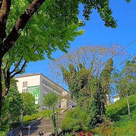 Oda ve Kahvaltı Monumentais 4*